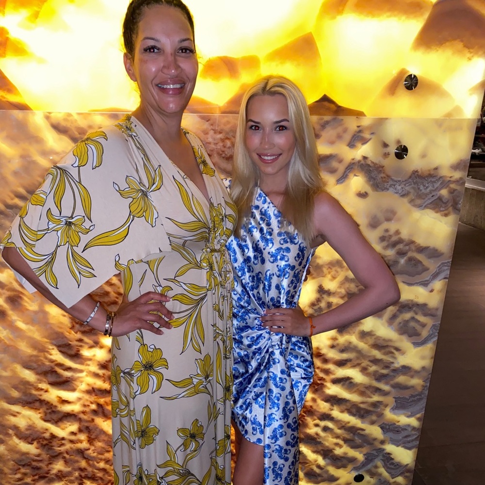 Meet your Posher, Raegan